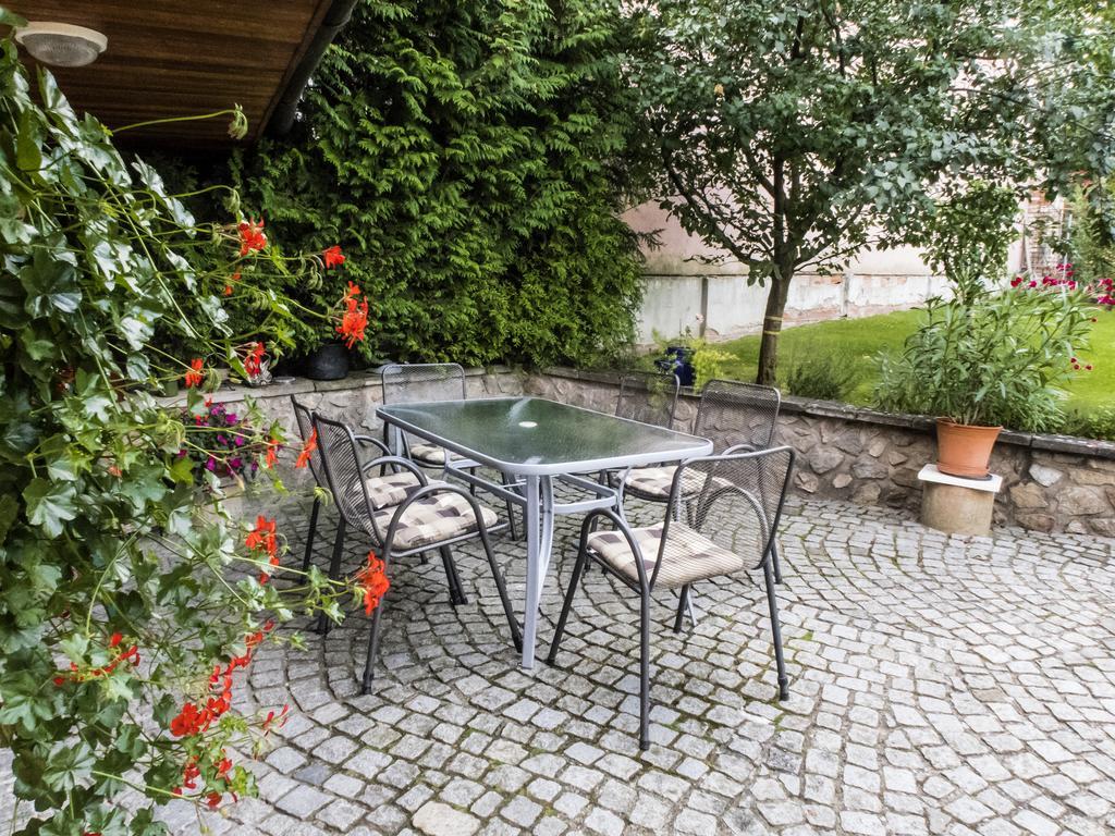 Apartment Livi Mikulov Exterior foto