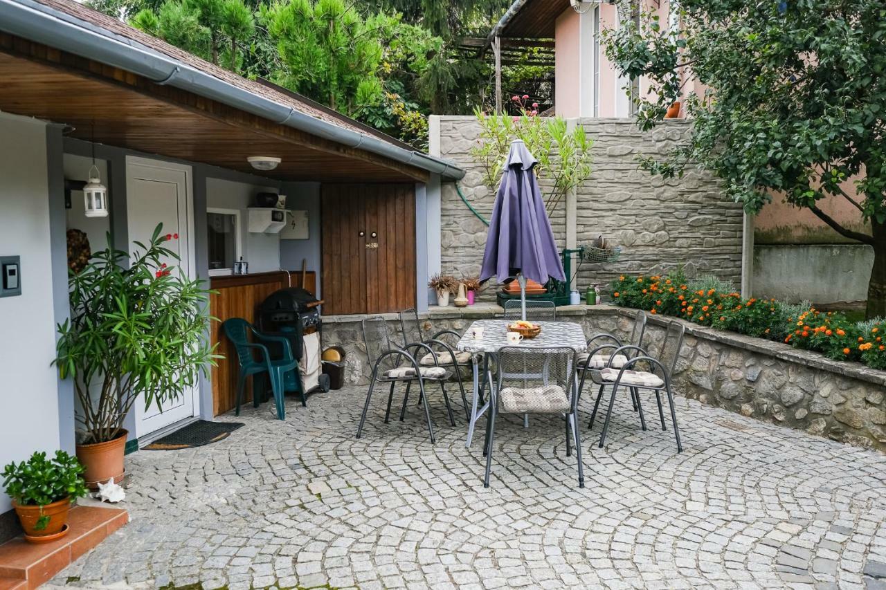 Apartment Livi Mikulov Exterior foto